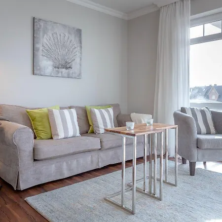 Haus-berthin-bleeg-app-3 公寓 *